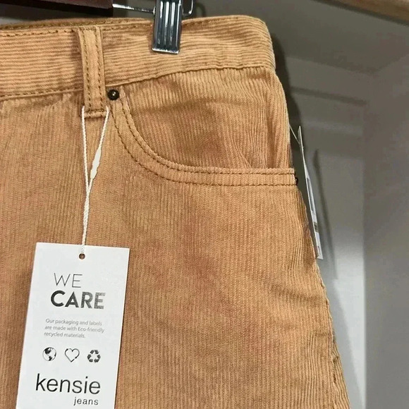 Kensie skirt - Picture 3 of 7